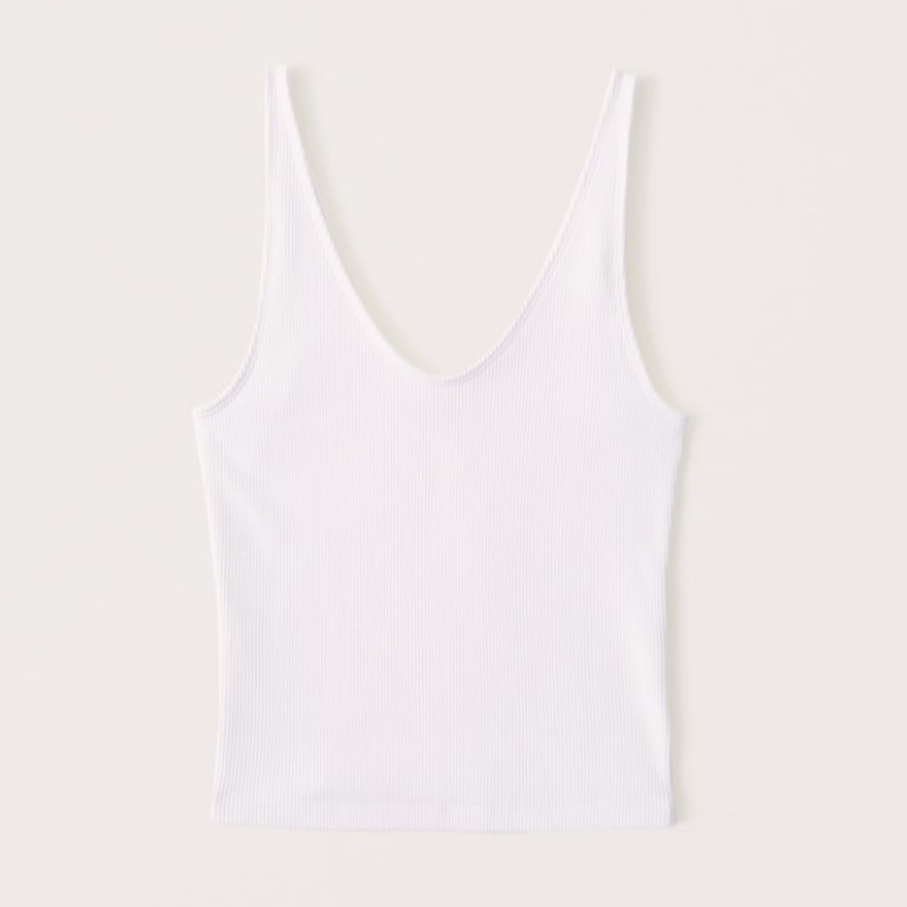 ISO Abercrombie & Fitch tops bundles! Size XXS!